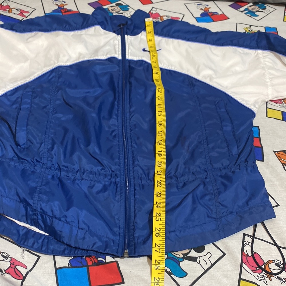 Vintage 90s Red Label Nike Windbreaker - Picture 9 of 10